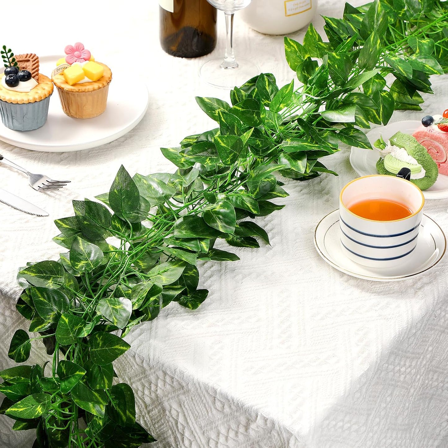 300 Pcs 2166ft Artificial Ivy Garland Fake Vines Bulk Green Leaves Greenery Vines for Bedroom Hanging Plants for Wedding Garden Home Wall Jungle Themed Party Decorations
